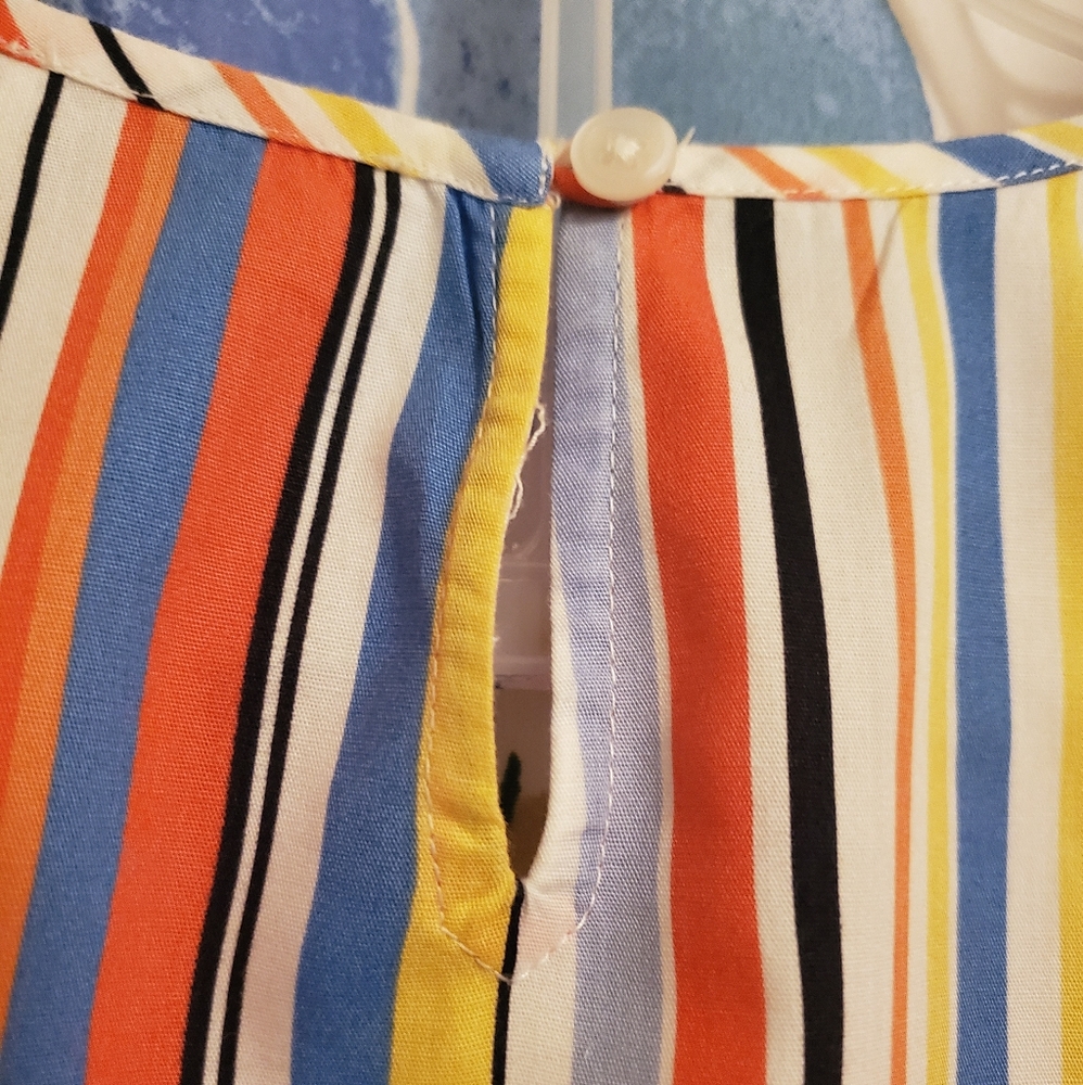 Girl top (sz small) - Picture 6 of 8